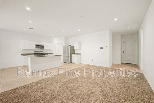 Photo - 1566 E Fletcher Dr