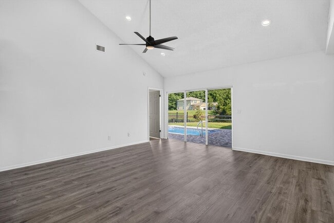 Photo - 7812 Linkside Dr
