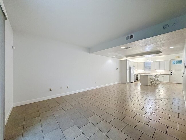 Photo - 2053 Green Oak Ct