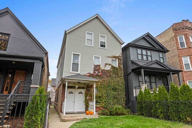 Building Photo - 2518 N Campbell Ave Unit 3