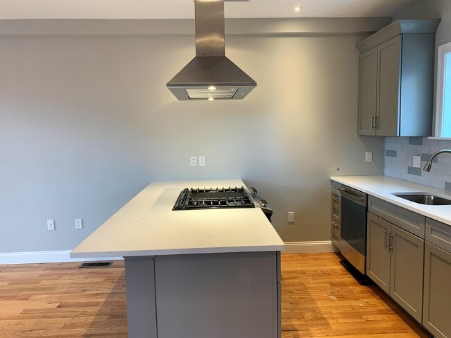 Photo - 11 Goodhue St