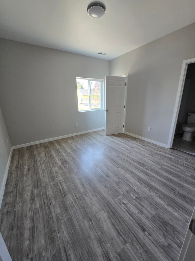 Photo - 2212 S 1st Ave Unit 2212 s 1st ave #2 - 3 bed