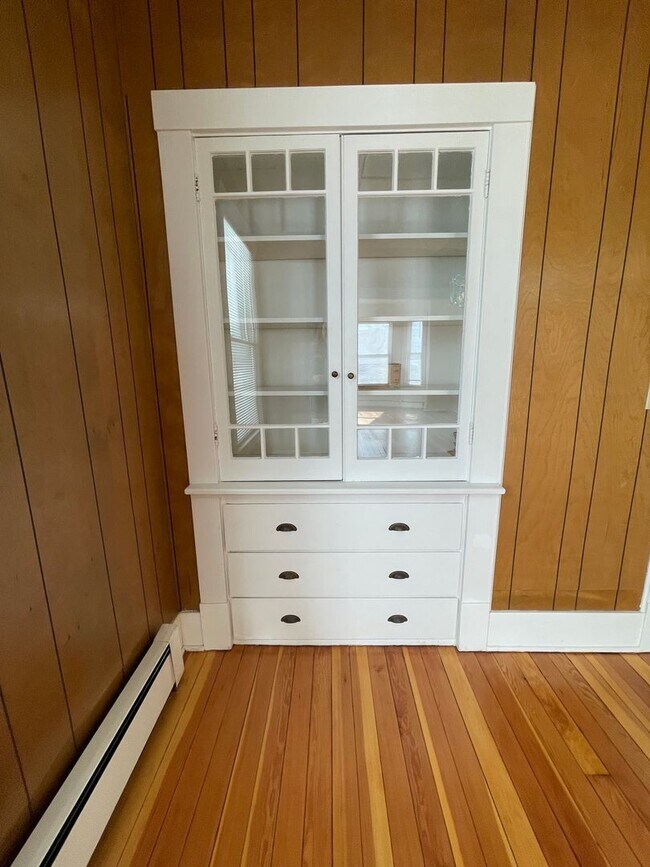 Photo - 9-11 Bracewell Unit 11