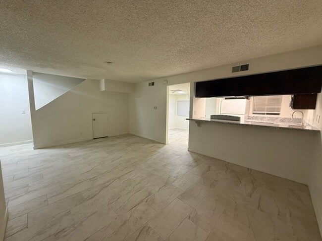Photo - BEAUTIFUL 2STORY - 3DEBS 2 1/2 BATHS