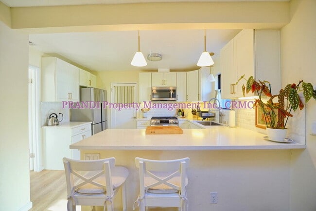 Photo - 245 Solano St