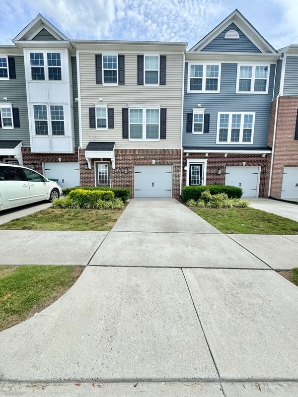 Building Photo - 1414 Whitehurst Way Rental