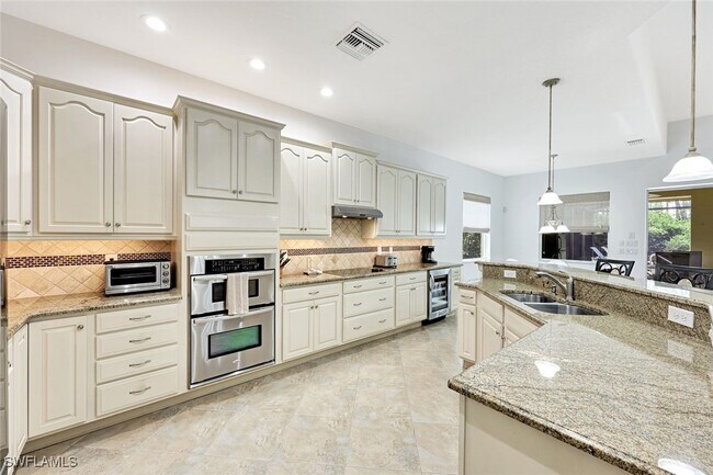 Photo - 7655 Martino Cir