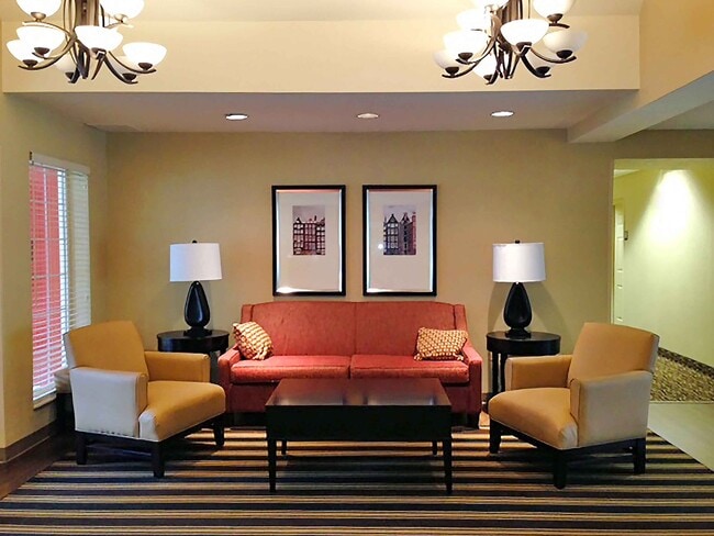 Furnished Studio-Providence - Airport