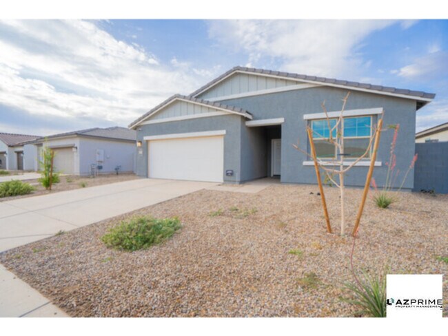 Photo - Spacious 4/3 Maricopa House - Comfort &amp; Style!