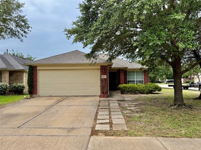 Building Photo - 21655 Falvel Sunset Ct