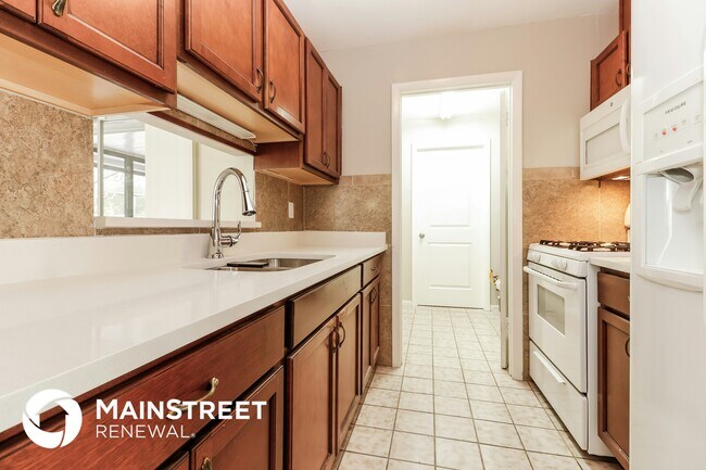 Photo - 4560 Chamber Ct