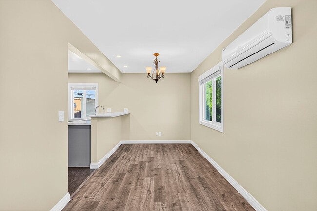 Photo - 1831 Lime Ave Unit 03