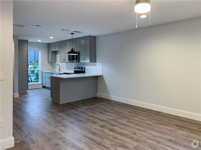 Building Photo - 3812 Southway Dr Unit 104 Rental