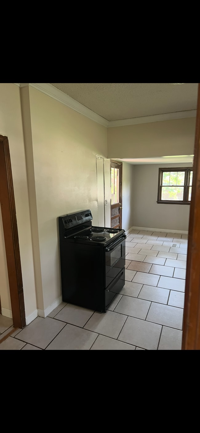 Photo - 1617 N Madison St