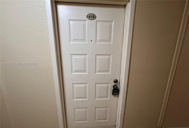 Photo - 6980 NW 186th St Unit 3-419