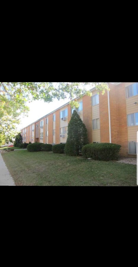 Photo - 225 29th Street Dr SE Apartments Unit W6