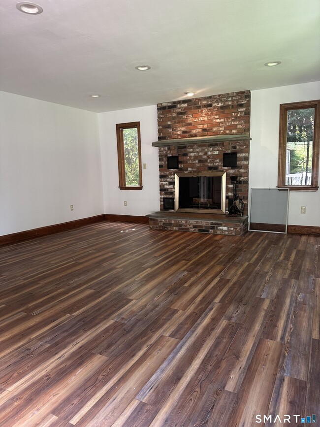 Photo - 43 Glenview Ave
