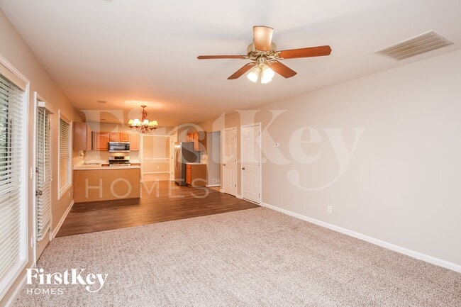 Photo - 2684 Conifer Green Way