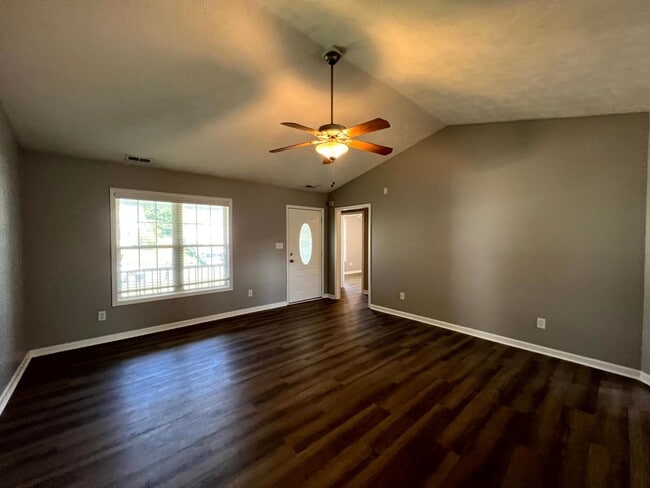 Photo - 212 Sharpsburg Rd