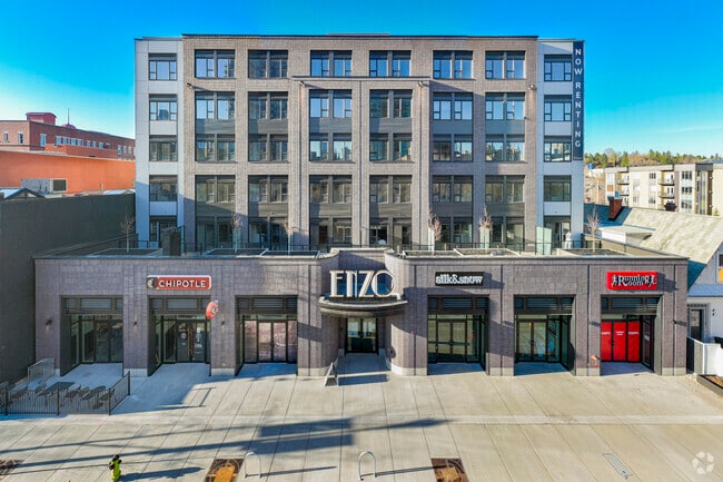 Building Photo - Enzo