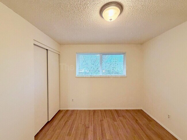 Photo - 13938 SE Powell Blvd Unidad 2