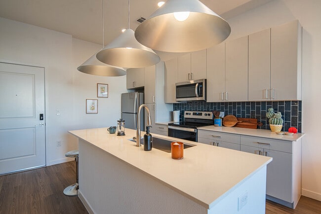 Nollie Kitchen