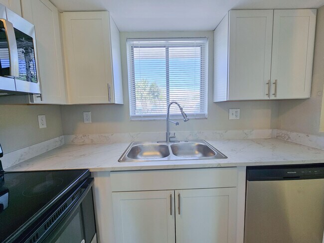 Photo - 1501 Crescent Cir Unit E40