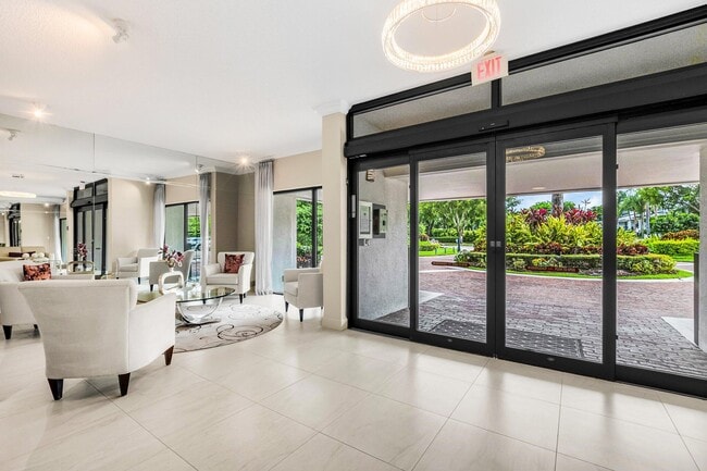 Photo - 6895 Willow Wood Dr Unit 1083