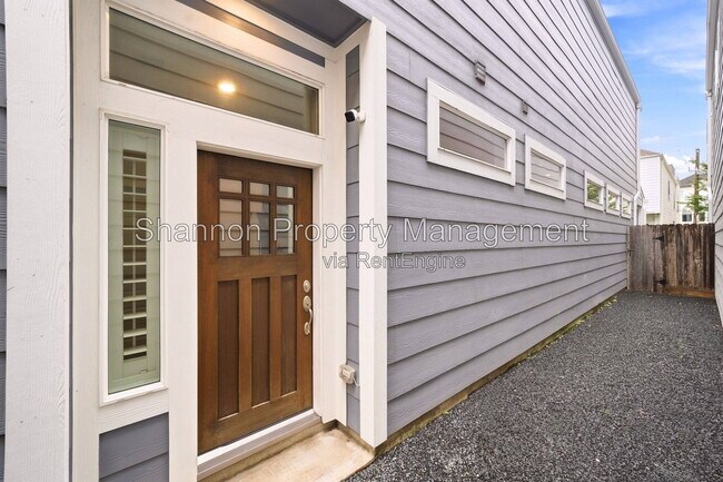 Photo - 4208 Koehler St