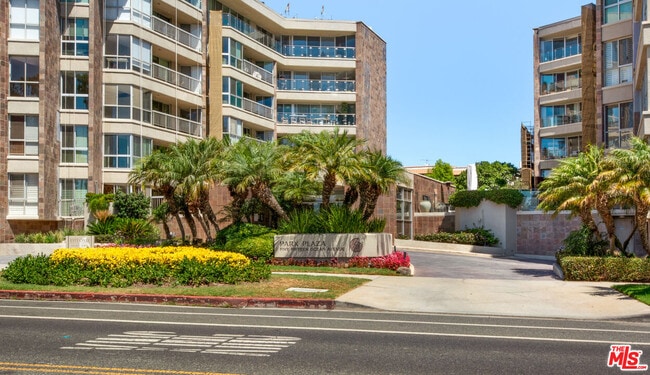 Photo - 515 Ocean Ave Unidad 402S