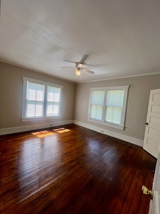 Photo - 2 Bed/1 Bath House