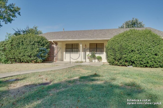 Photo - 3805 Yellowstone Pl House