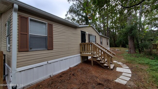 Building Photo - 1718 Wright Ave