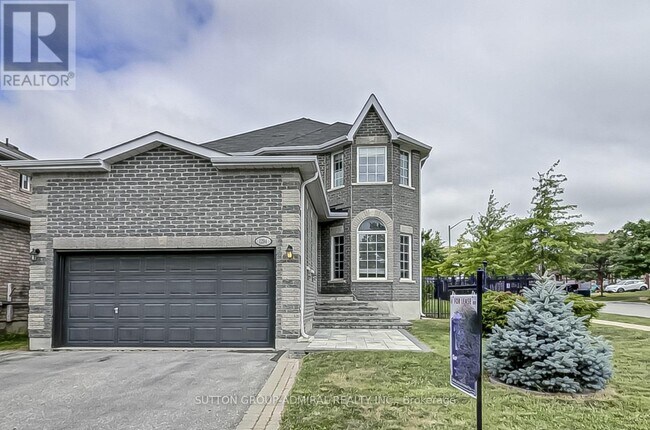 Photo - 1294 Corm St
