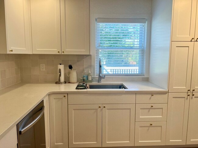 Photo - 113 Cambridge St