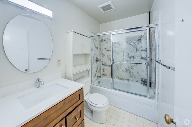 Baño - 2009-2011 Haste St.