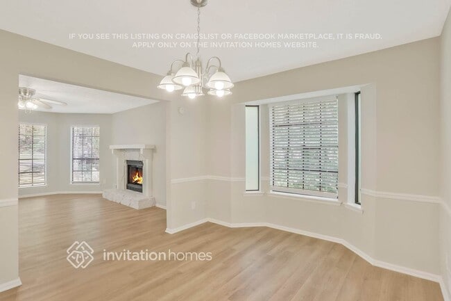 Photo - 5231 Mainstreet Park Dr