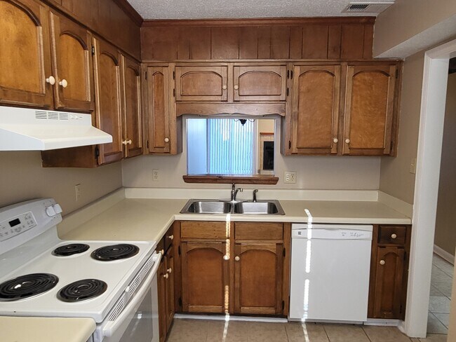 Photo - 1285 Banks Mill Rd SE