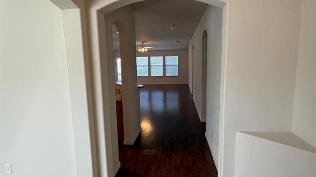 Photo - 519 Creekside Dr