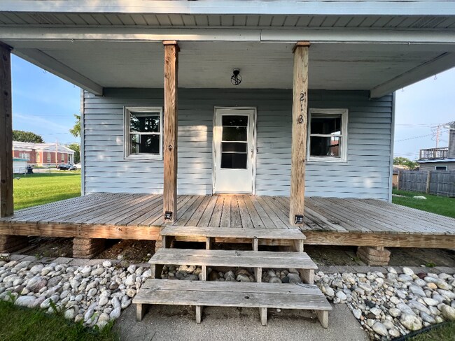 Photo - 213 S Hubbard St Unit 1