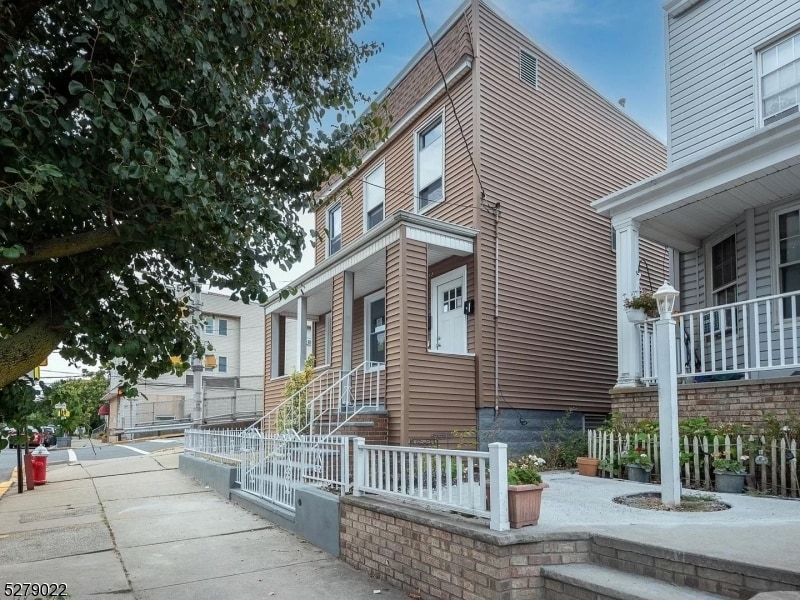 Photo - 217 Prospect Ave Apartments Unit 2