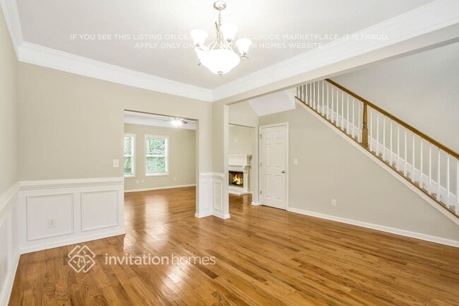 Photo - 2507 Brentford Pl