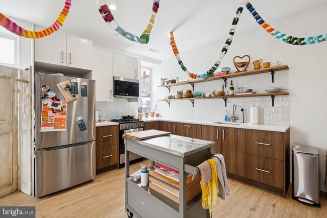 Building Photo - 1254 S 18th St Unit 1