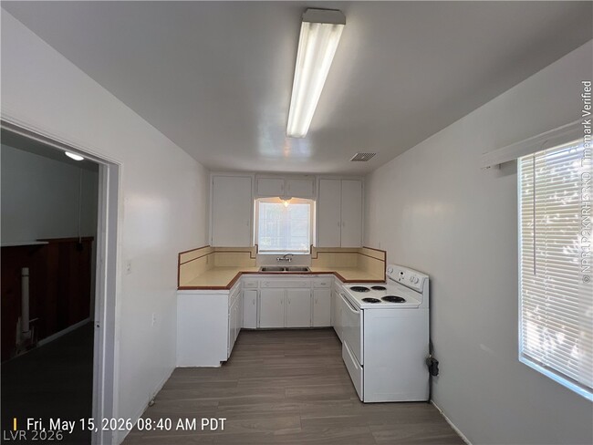 Photo - 229 Circle Dr