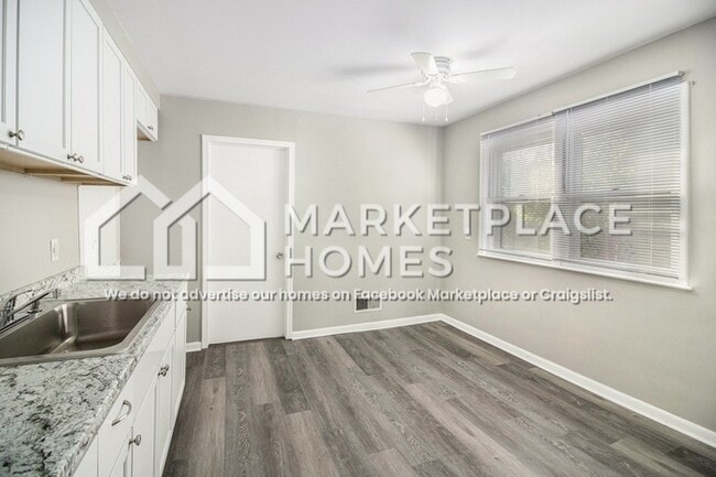 Photo - 24850 Wilmot Ave