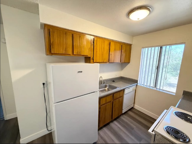 Photo - 1750 Karen Ave Unit Bingo copy copy