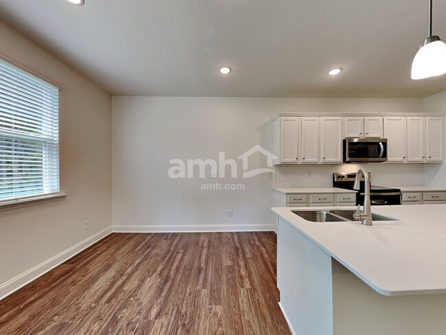 Photo - 3205 Brierhill Rd