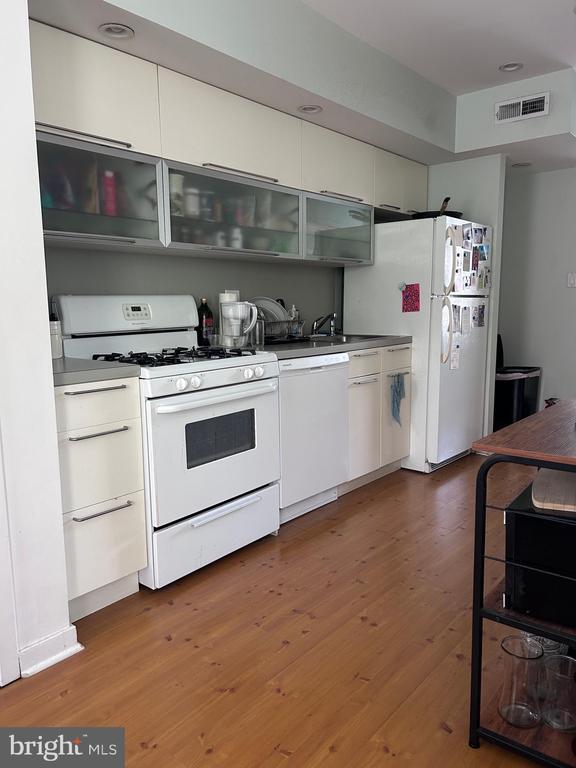 Photo - 1112 Locust St Unit 2