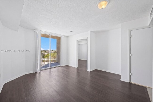 Photo - 102 SW 6th Ave Unit 605