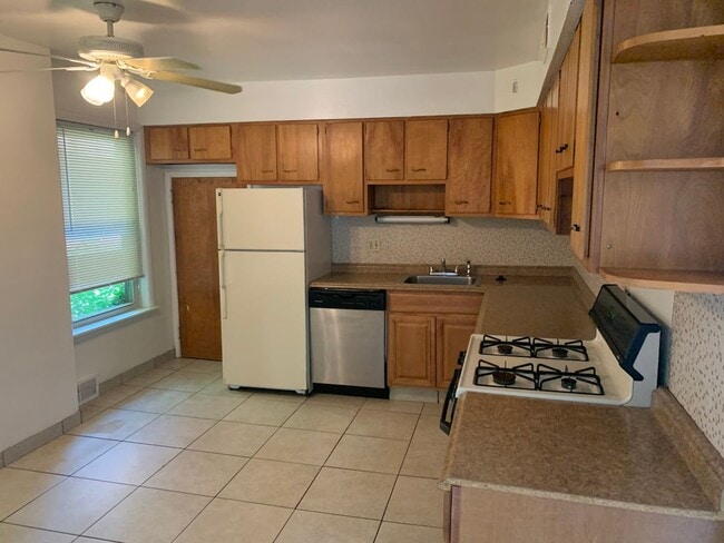 Photo - Fantastic Location in the Heart of Squirrel Hill!